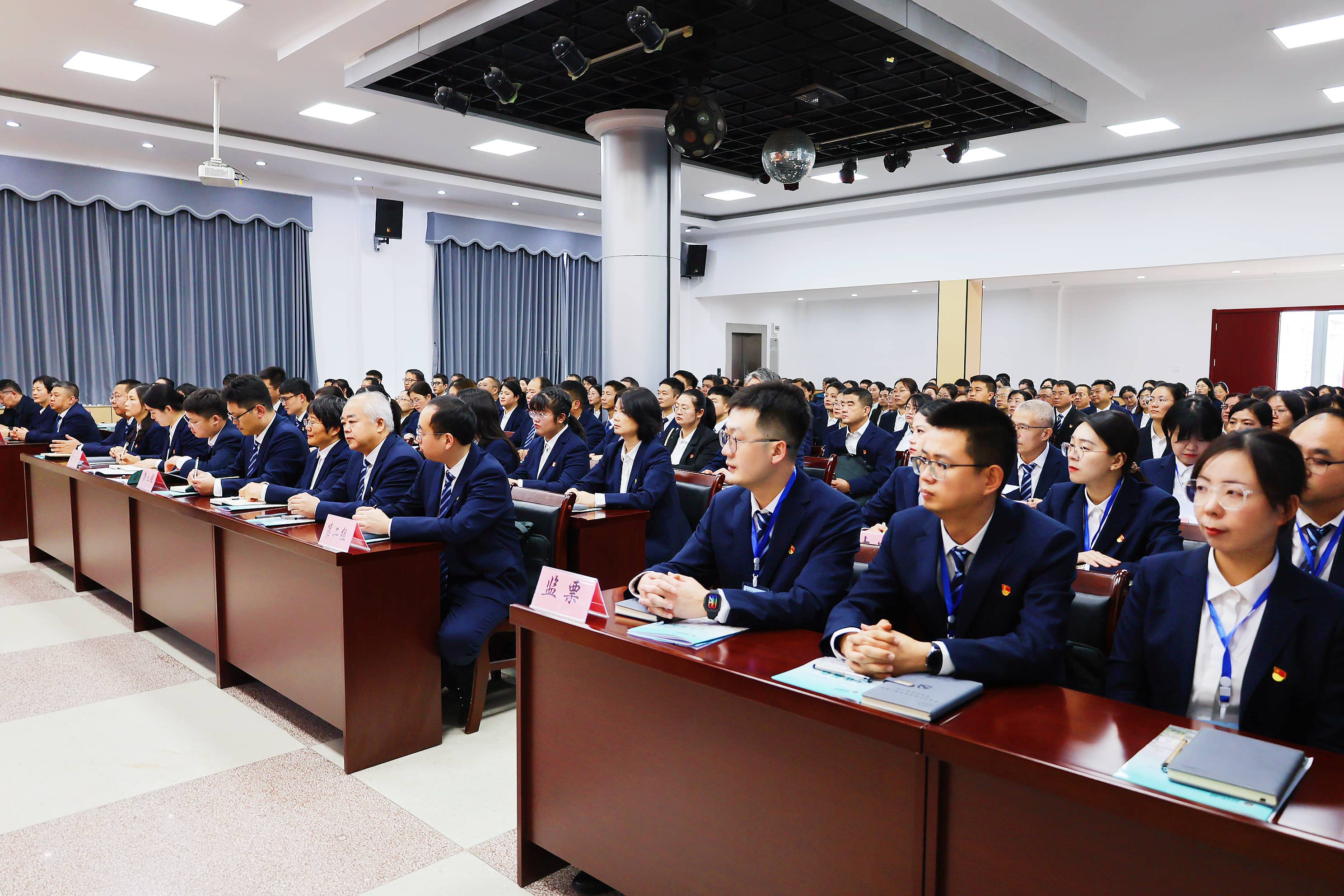 251764035958701139.jpg 251764035958701139.jpg